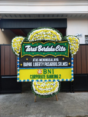 Papan Bunga Duka di Sendangmulyo