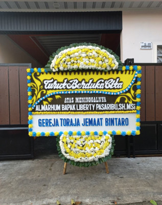 Papan Bunga Duka di Sendangmulyo